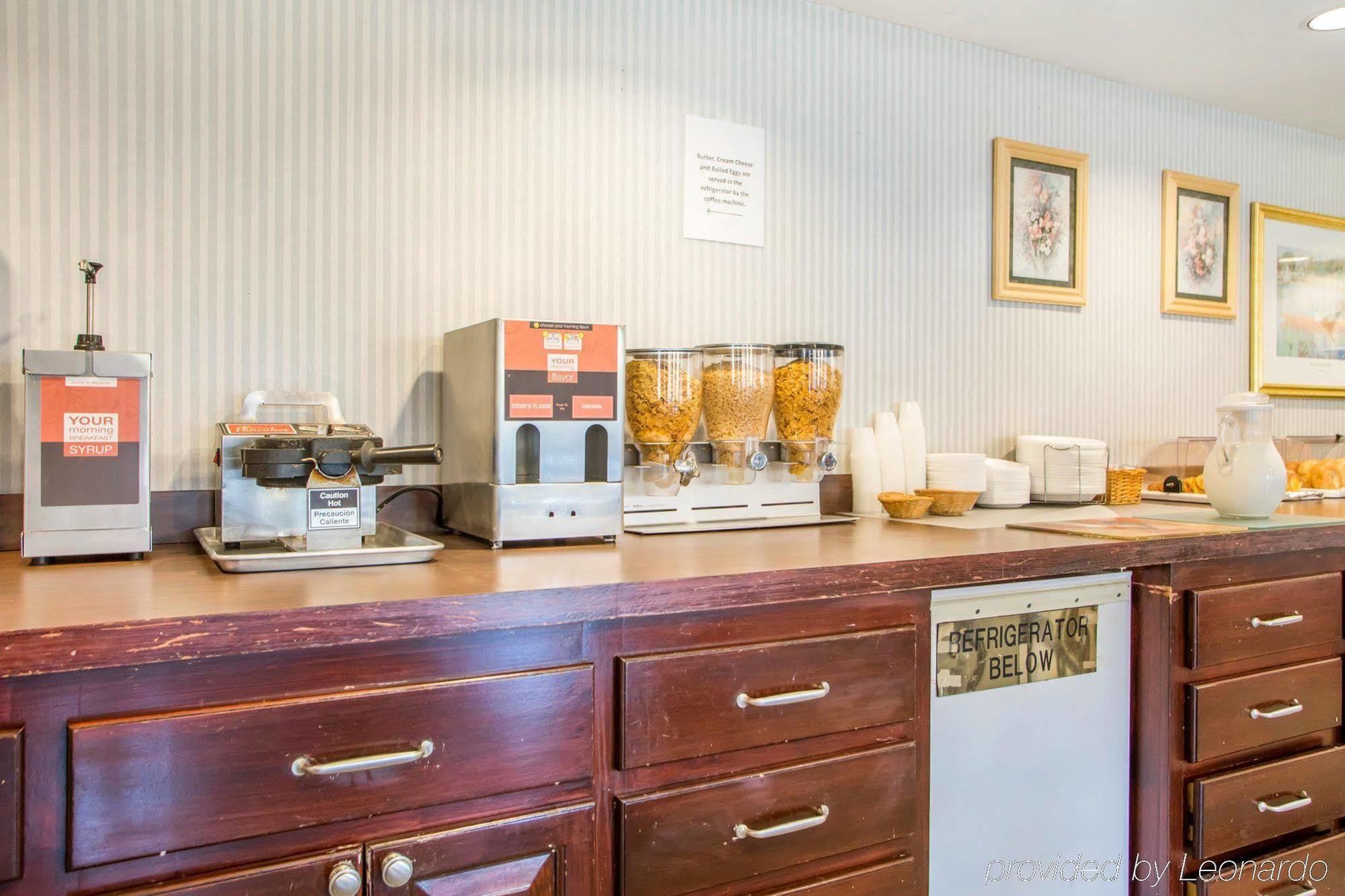 Hometowne Studios By Red Roof Egg Harbor-Atlantic City Airport เอ้กฮาร์เบอร์ ทาวน์ชิป ภายนอก รูปภาพ
