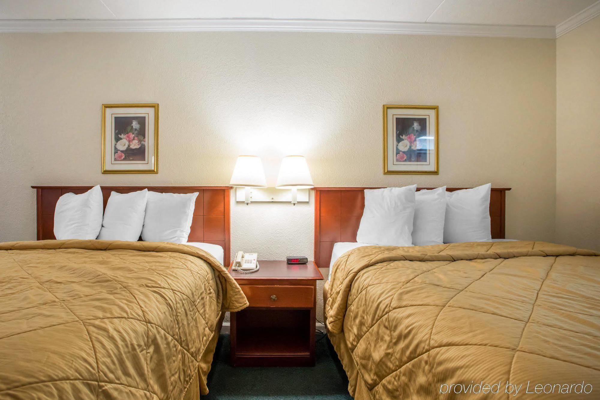 Hometowne Studios By Red Roof Egg Harbor-Atlantic City Airport เอ้กฮาร์เบอร์ ทาวน์ชิป ภายนอก รูปภาพ